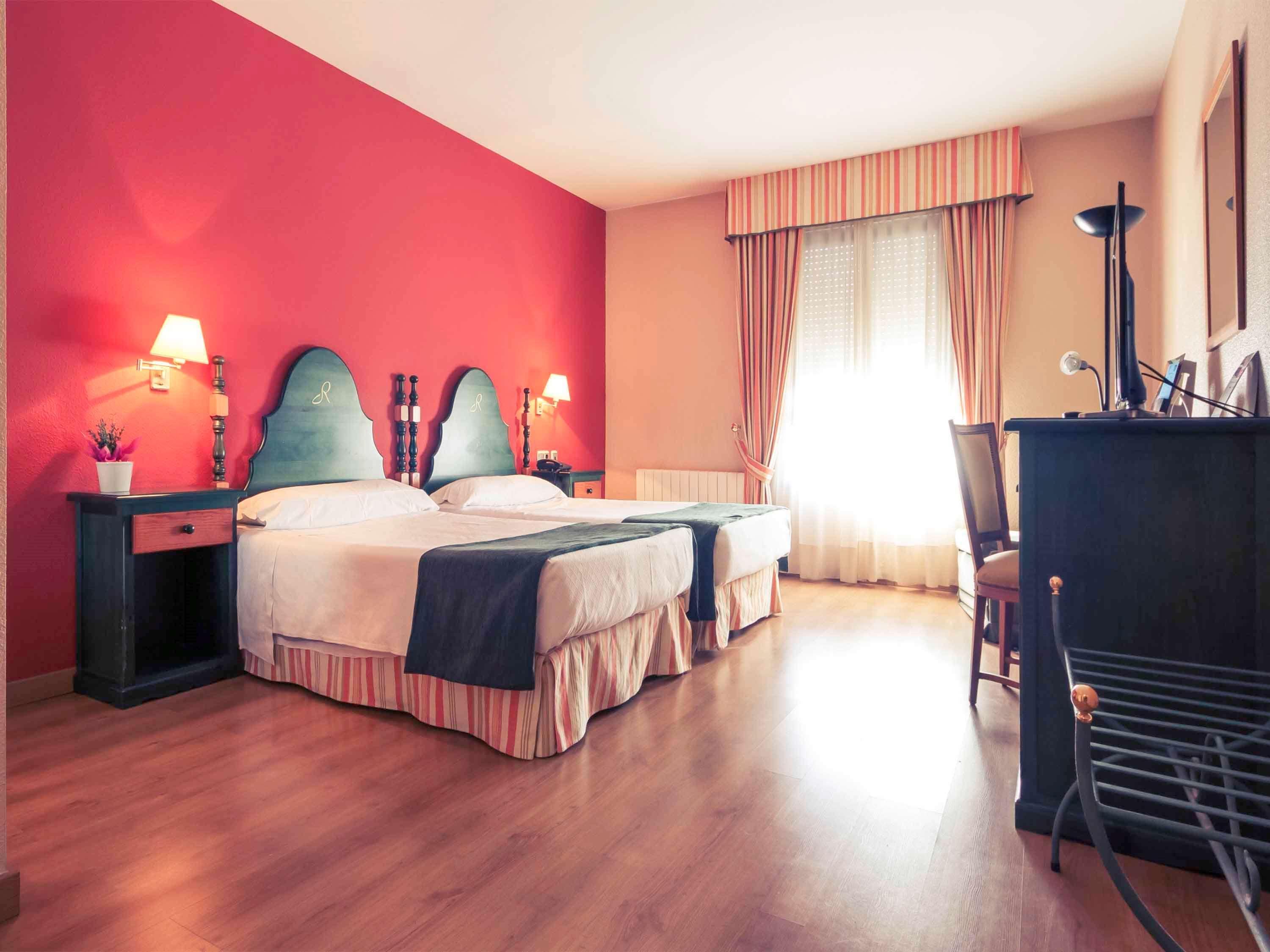 Hotel Rio บาดาฮอส ภายนอก รูปภาพ