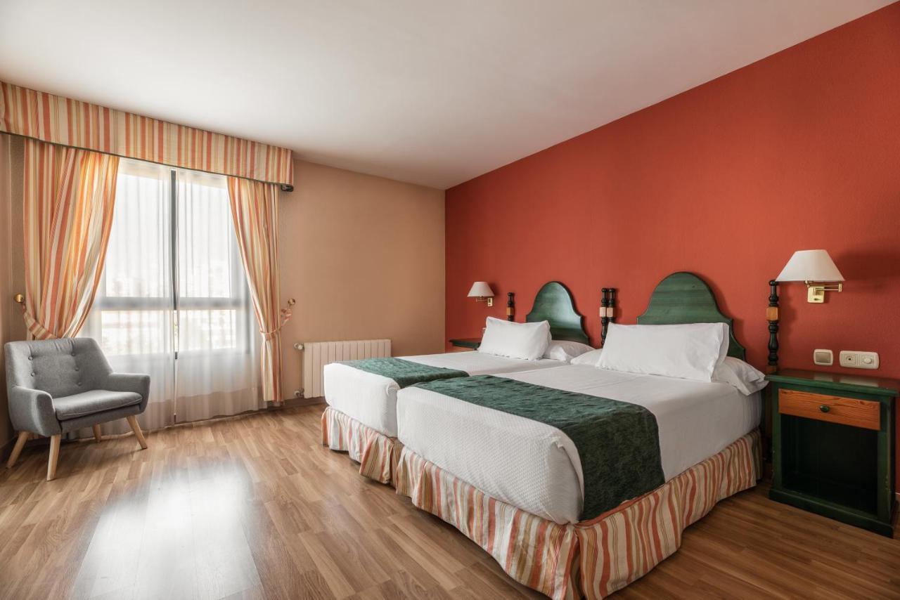 Hotel Rio บาดาฮอส ภายนอก รูปภาพ